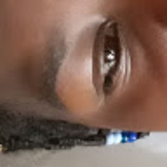 Meet your Posher, Erika - Picture 1 of 1